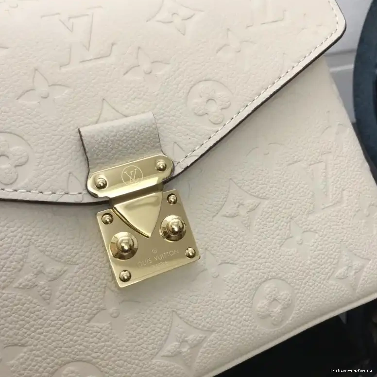 Fashionrepsfam ru 19B570353 Bags LV 0802
